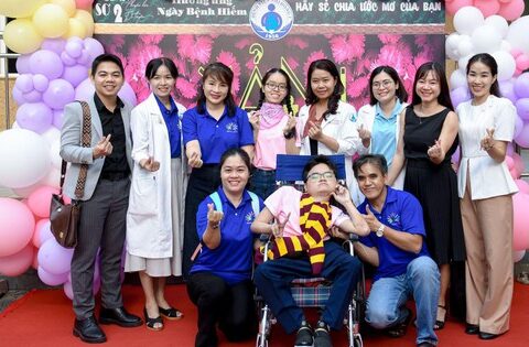 Bản lĩnh thép của nữ sinh 12 năm liền học giỏi, vượt qua căn bệnh hiếm để vào đại học Y Dược