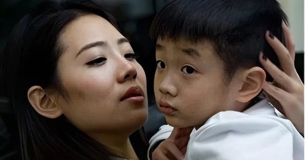 Nhà văn nổi tiếng chỉ rõ: Con cái hiếu thảo với mẹ khi lớn lên là vì người mẹ làm đúng 3 điều này!