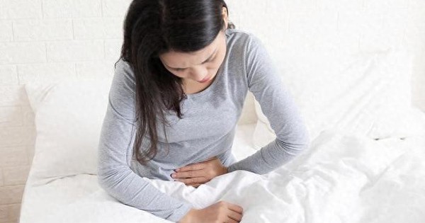 70% ung thư buồng trứng được chẩn đoán ở giai đoạn cuối: Phụ nữ sau tuổi 40 nếu gặp triệu chứng này cần khám ngay