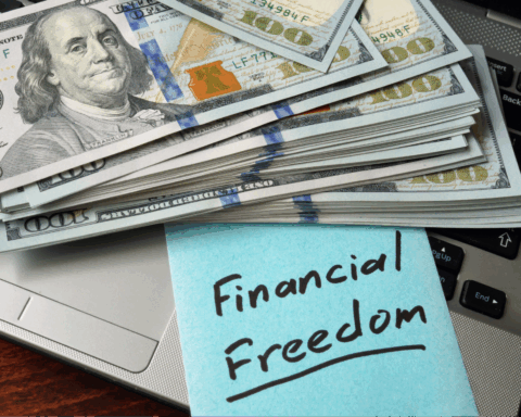 Tự do tài chính – Khái niệm, giai đoạn và lộ trình hiệu quả