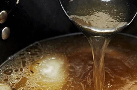 Đừng để bữa cơm ngập trong dầu: Đây là mẹo kiểm soát giúp bạn không sợ béo, lợi sức khỏe