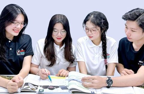 AI và mô hình ‘University Lecture’: Làn sóng mới trong ngành giáo dục trực tuyến