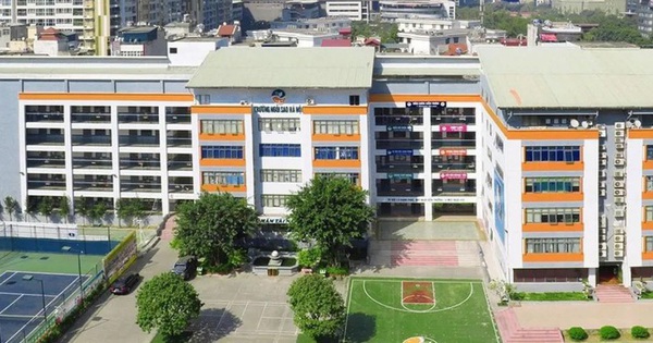 1 trường ở Hà Nội phát thông báo NÓNG sau khi học sinh nghi bị bắt cóc, phải nhảy khỏi xe ôm để trốn!