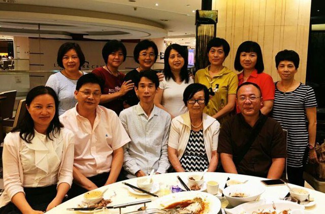 Sự thật đau lòng được tiết lộ tại buổi họp mặt 20 năm: 3 cạm bẫy khiến việc nuôi dạy con thành công cốc- Ảnh 1.