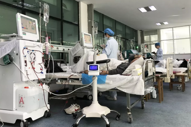 Bác sĩ nhắc: Ngừng uống 5 loại nước này ngay lập tức, càng uống nhiều mạch máu của bạn sẽ càng bị tắc nghẽn!- Ảnh 1.