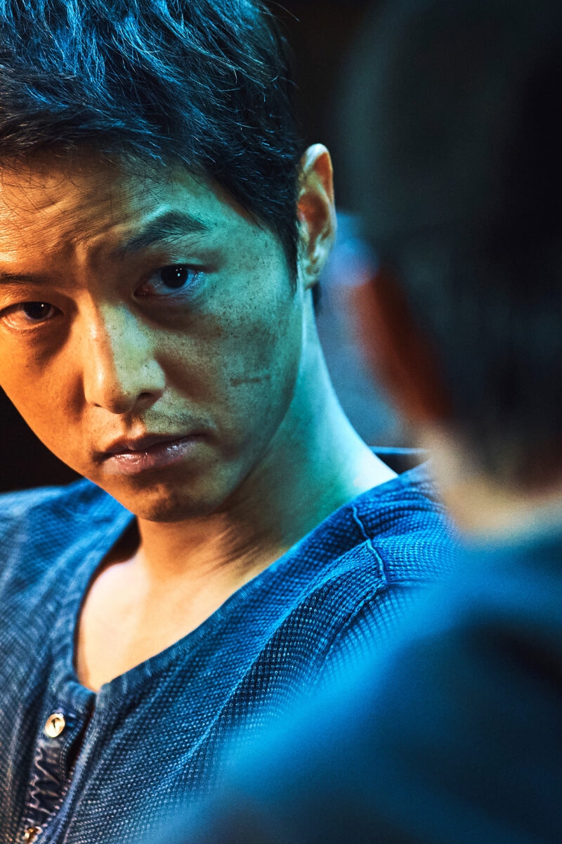 Chỉ có trời mới cứu được Song Joong Ki- Ảnh 2.