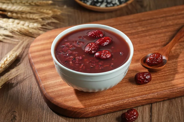 4 thực phẩm giàu progesterone giúp phụ nữ sau 40 trẻ lâu, da dẻ hồng hào- Ảnh 5.