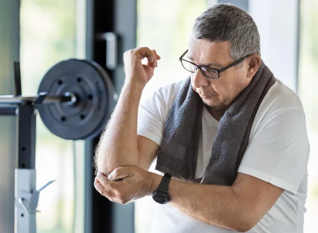 Phụ nữ 40 tuổi trở lên cần tránh ngay 5 bài tập này vì nó phá hủy cơ thể nhanh hơn 