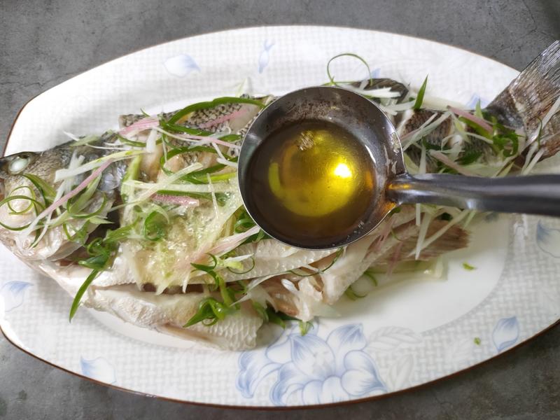 Không có nhiều thời gian thì cứ nấu 5 món này: Vừa ngon 