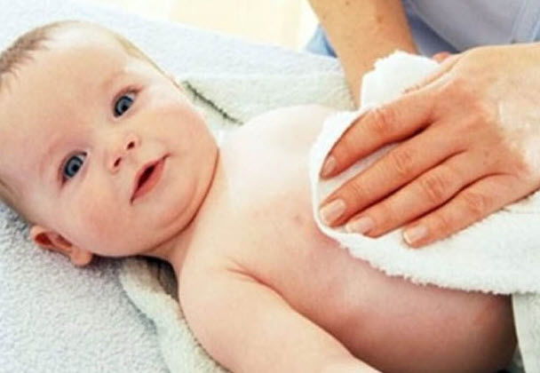 Viêm nang lông ở trẻ có nguy hiểm không?- Ảnh 2.