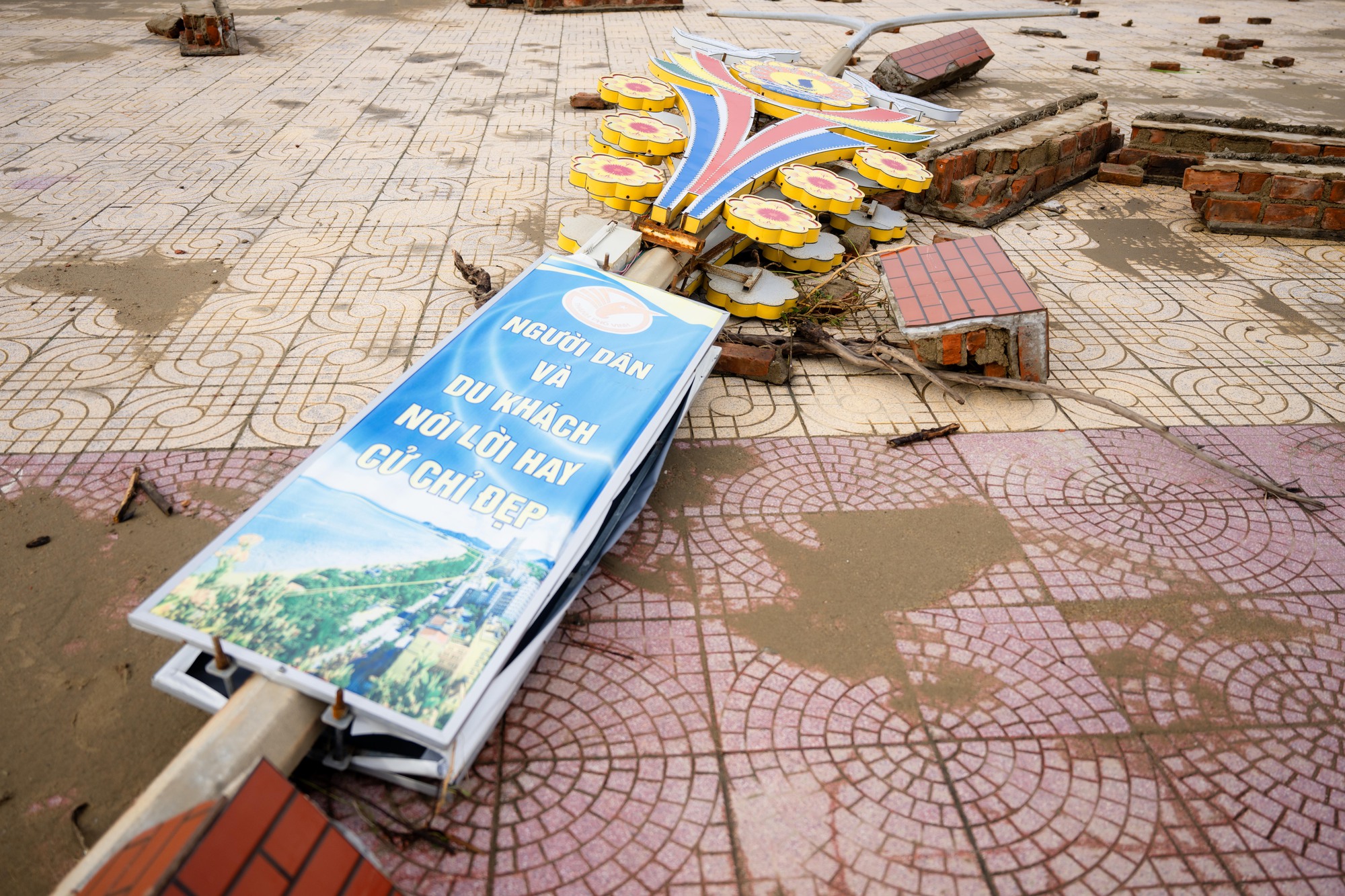 Nhìn Nghệ An sau bão mà muốn khóc!- Ảnh 8.