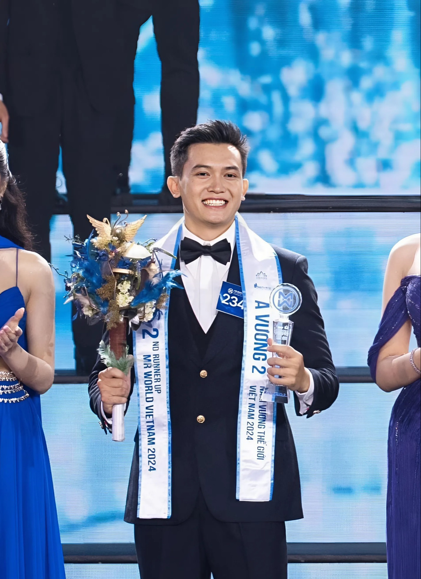 Một gia đình nghèo ở Gia Lai có 3 con học Y, làm bác sĩ, đạt Á vương và Á hậu- Ảnh 12.