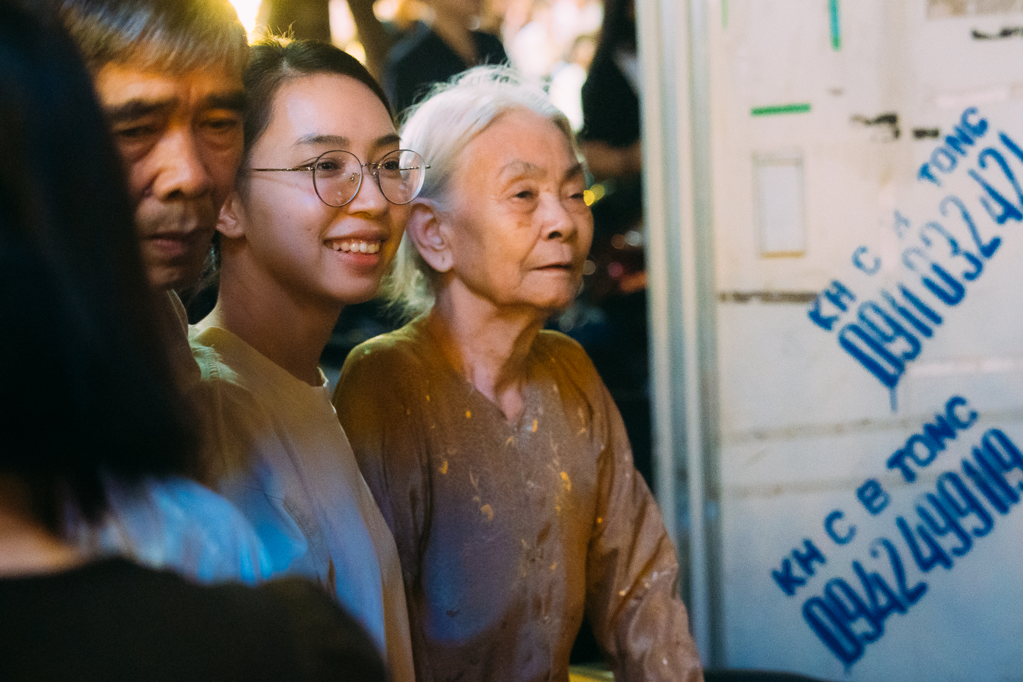 Pháo hoa rực sáng trên bầu trời Hà Nội tối 2/9, người dân đổ xô ra đường ngắm nhìn- Ảnh 19.