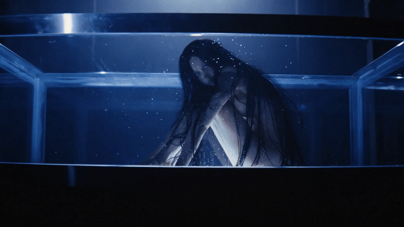 Mỹ nhân đẹp nhất thế giới tung MV như phim điện ảnh, visual ma mị không có thật trên đời- Ảnh 6.