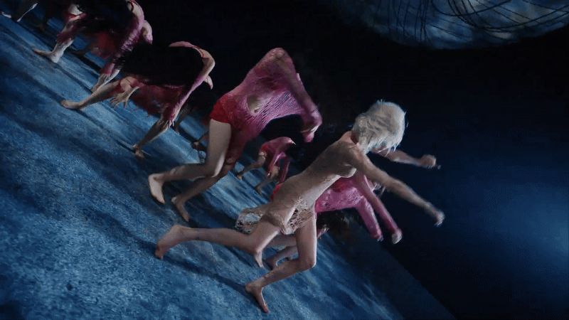 Mỹ nhân đẹp nhất thế giới tung MV như phim điện ảnh, visual ma mị không có thật trên đời- Ảnh 2.