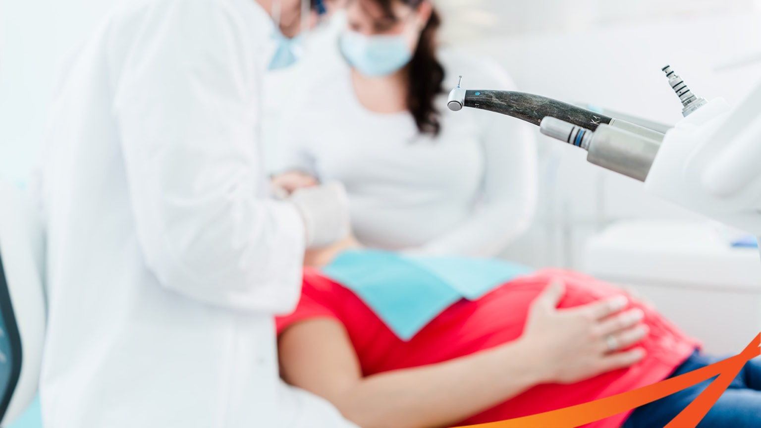 Sức khỏe răng miệng thai kỳ: Những điều mẹ bầu không thể bỏ qua- Ảnh 1.