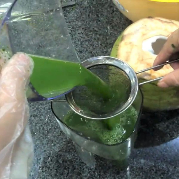 Tôi học Hòa Minzy uống 1 loại nước dân dã mong ngăn rối loạn nội tiết sau sinh, 1 tháng sau nhận ngay kết quả- Ảnh 2.