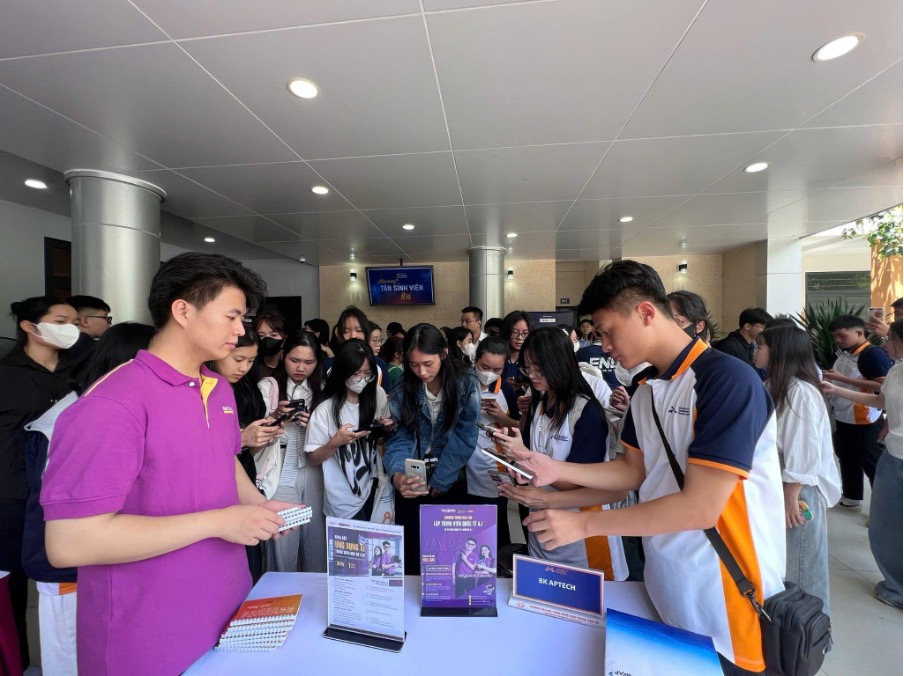 Gen Z Thời A.I: Chọn đúng đường đi – Làm chủ công nghệ- Ảnh 2.