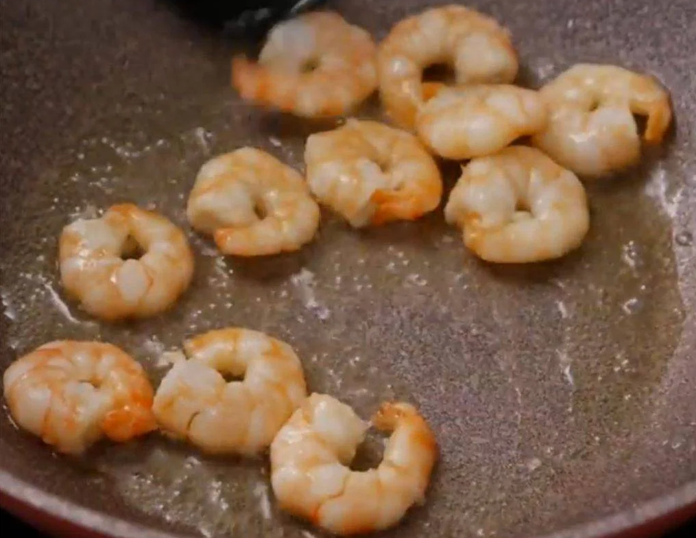 Không có nhiều thời gian thì cứ nấu 5 món này: Vừa ngon 