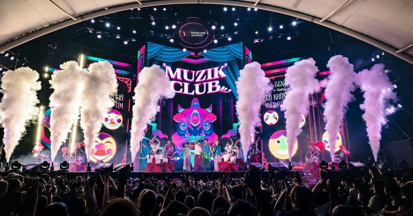 “Combo đặc quyền” của tân sinh viên Trường Đại học Thăng Long: “Quẩy” nhạc hội, nhận quà xinh, trải nghiệm loạt cuộc thi hấp dẫn