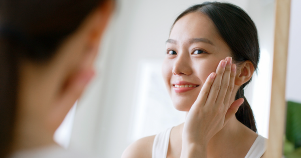 Bác sĩ chia sẻ lợi ích và tác dụng phụ của thuốc tránh thai hàng ngày