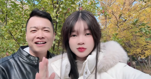 “Bạn gái kém 26 tuổi của Tôn Bằng” là ai mà đang tái hiện cuộc sống trên ngôi nhà di động như Hằng Du Mục?