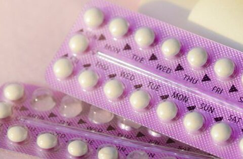 Có thể uống thuốc tránh thai giữa chu kỳ kinh nguyệt không?