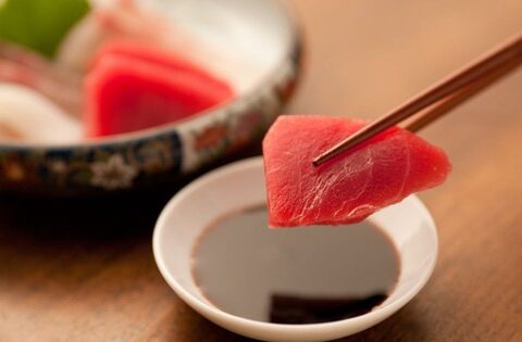 4 món ăn mẹ bầu nên tránh tuyệt đối trong thai kỳ