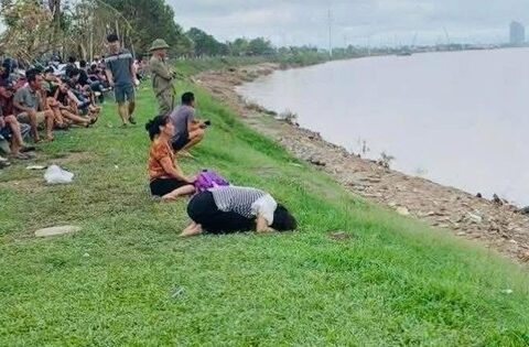 Vụ bố ôm 2 con nhỏ nhảy sông tự tử: Đã tìm thấy thi thể 2 cháu bé