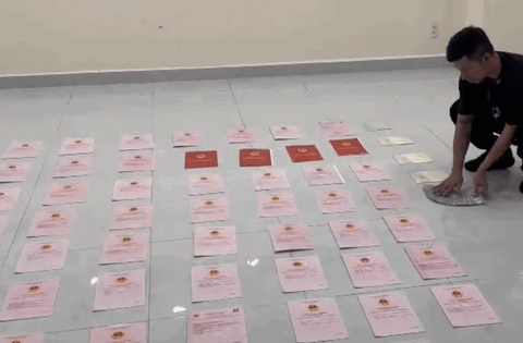 Một người được đứng tên bao nhiêu sổ đỏ?