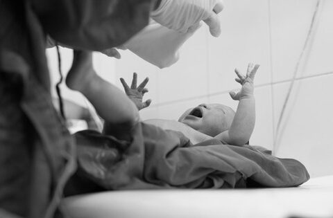 Nghe Mamamy kể về thanh âm kỳ diệu nhất: Tiếng “oeoe” đầu đời