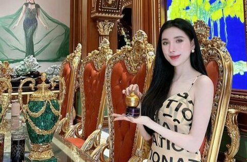 Ngân Collagen lại bị gọi tên