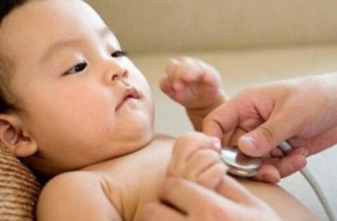 Nguyên nhân khiến viêm phổi ở trẻ dai dẳng, hay tái phát