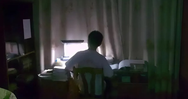 Nửa đêm phát hiện cảnh tượng bất thường trong phòng con trai, mẹ lập tức cho đi viện: Suýt thì mất cả một cuộc đời!