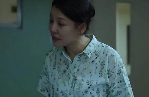 Nửa đêm nghe tiếng động “nhạy cảm” phát ra từ phòng con gái, bà mẹ phản ứng tinh tế, nhận hàng ngàn lời khen