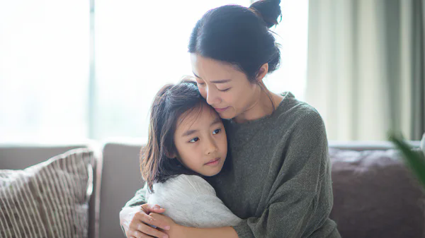 Thấy bụng của con gái lớp 9 ngày càng to, mẹ vội vàng đưa đi khám thì chết sững khi bác sĩ nói 5 từ- Ảnh 5.