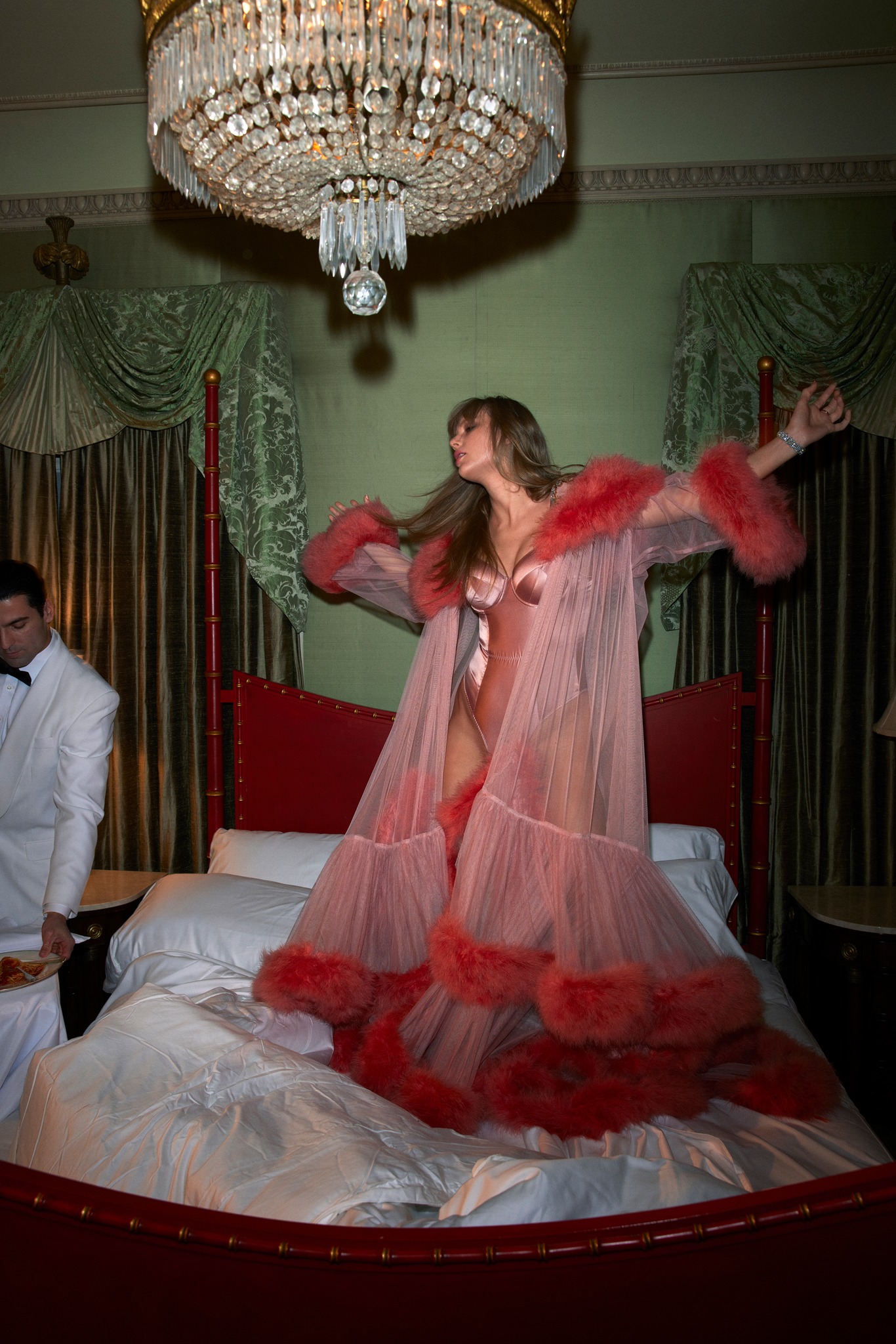 Khi Taylor không còn đau khổ để viết nhạc, ta có còn mê cô ấy nữa không?- Ảnh 7.