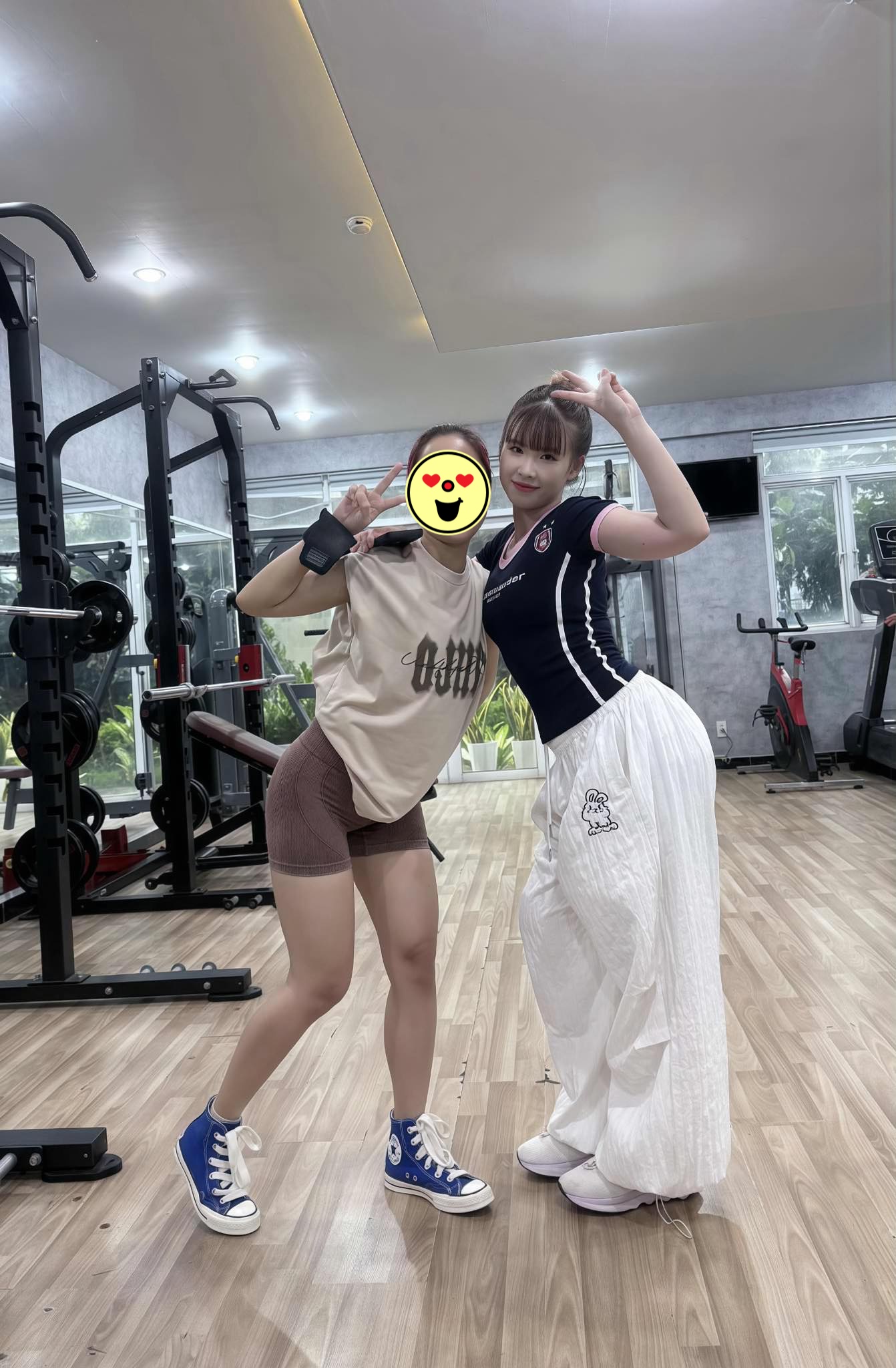 Tình trạng của Khởi My và chồng kém tuổi- Ảnh 1. Tình trạng của Khởi My và chồng kém tuổi- Ảnh 1.