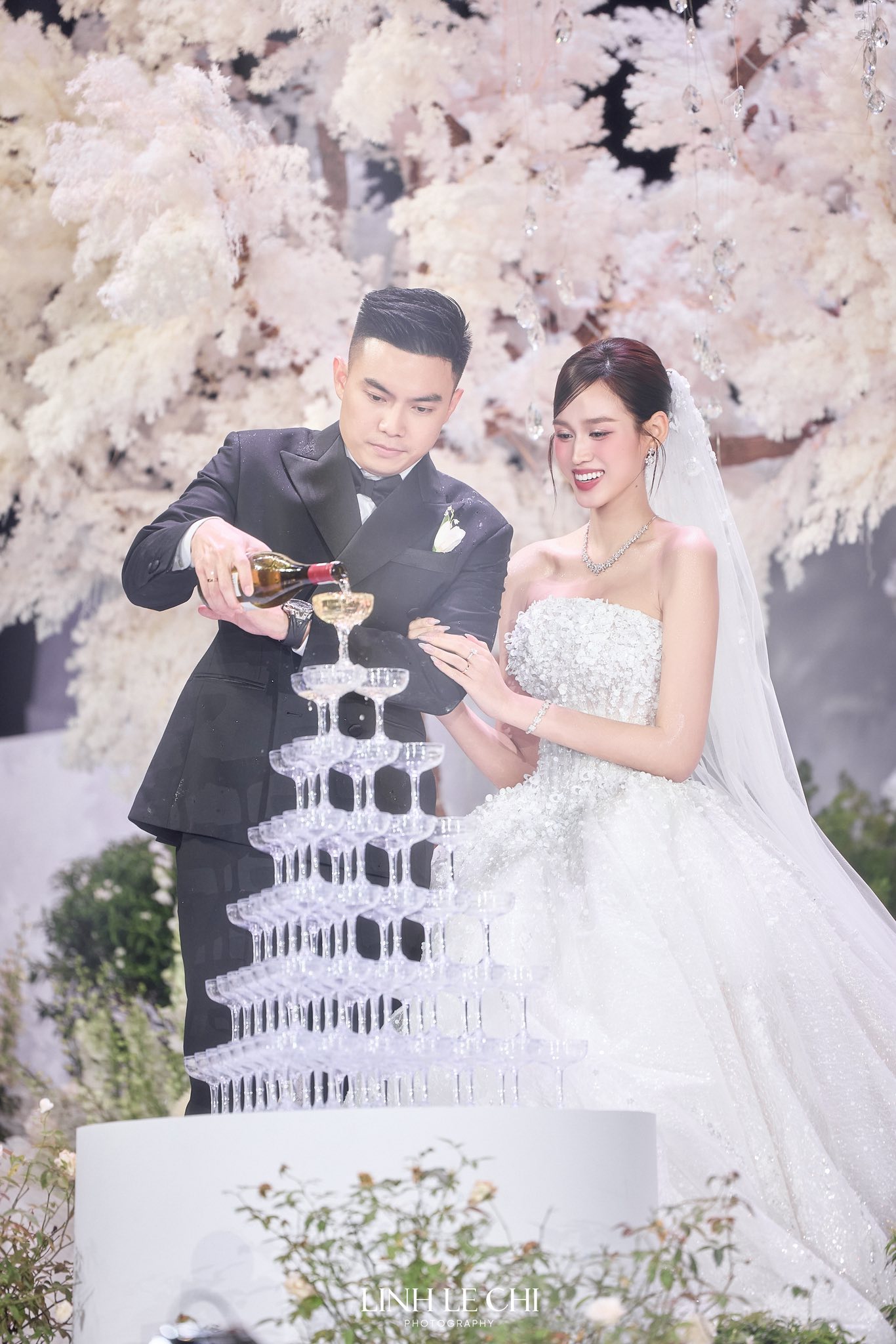 Lùm xùm của Hoa hậu Đỗ Hà dậy sóng trở lại- Ảnh 8.