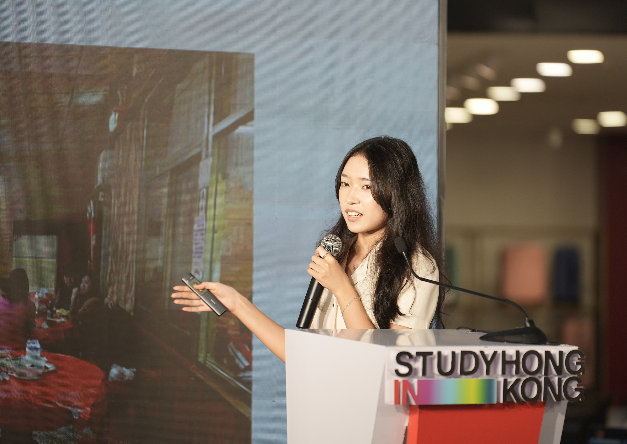 8 trường đại học hàng đầu Hồng Kông gặp gỡ học sinh, phụ huynh Hà Nội, mở ra cơ hội học tập và sự nghiệp!- Ảnh 7.