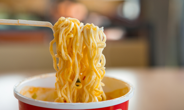 Bé trai 8 tuổi được chẩn đoán mắc ung thư đại tràng: Bác sĩ cảnh báo 2 thực phẩm chính là thủ phạm đầu tiên- Ảnh 2. Bé trai 8 tuổi được chẩn đoán mắc ung thư đại tràng: Bác sĩ cảnh báo 2 thực phẩm chính là thủ phạm đầu tiên- Ảnh 2.