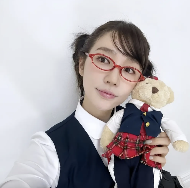 Giao diện tuổi 41 của thái tử phi đẹp nhất Hàn Quốc- Ảnh 6.