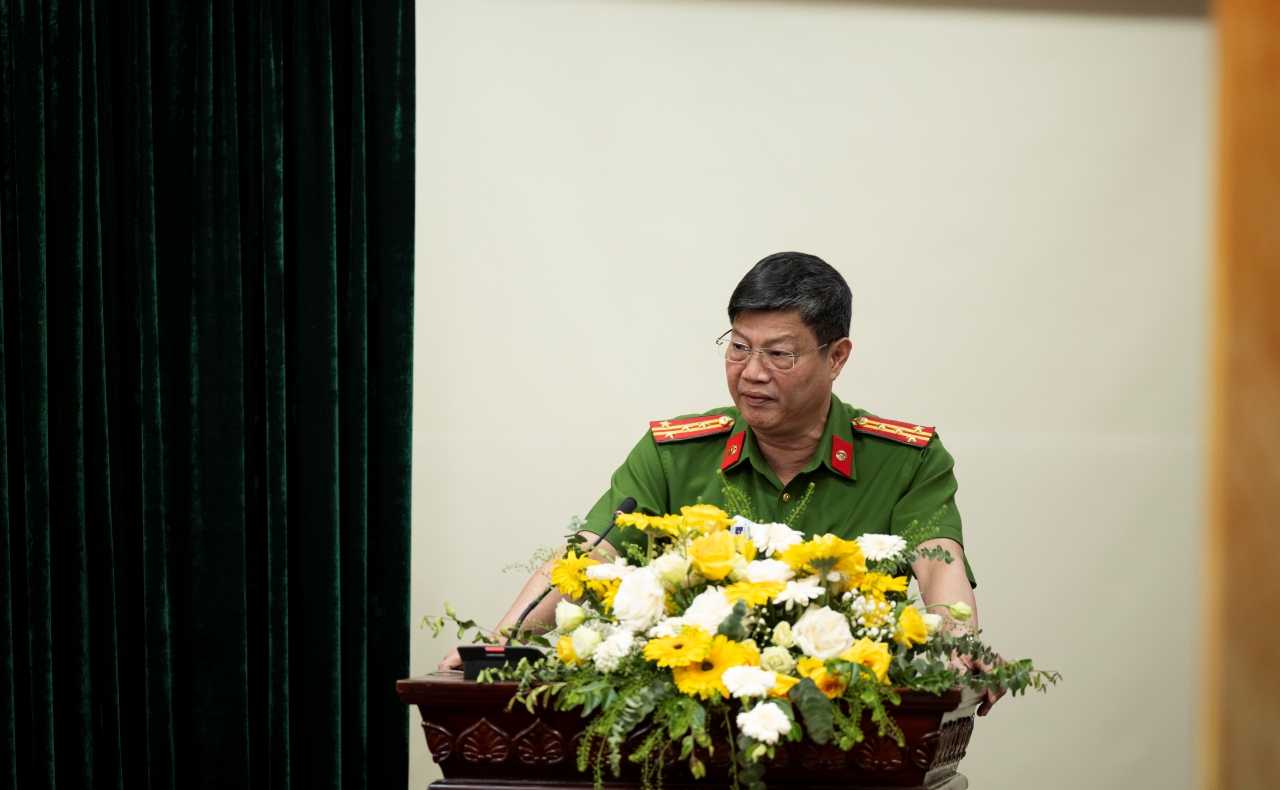 Công an TP Hà Nội: Shark Bình có rất nhiều vi phạm nên chắc chắn không dừng lại ở 2 tội- Ảnh 4. Công an TP Hà Nội: Shark Bình có rất nhiều vi phạm nên chắc chắn không dừng lại ở 2 tội- Ảnh 4.