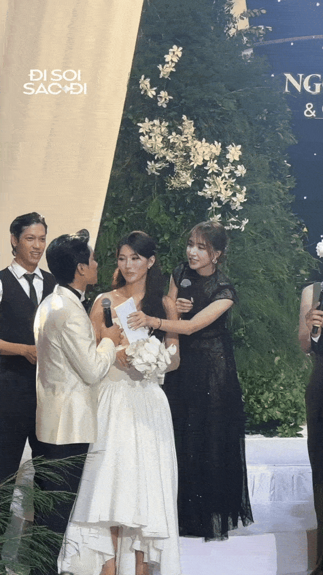 Cát-xê của Hoà Minzy tại đám cưới Á hậu Quỳnh Châu: 4 phong bì và 20 đêm ở phòng khách sạn đẹp nhất!- Ảnh 4.