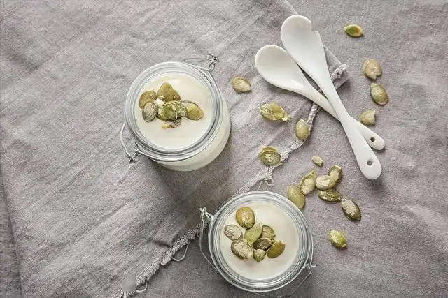 Loại hạt rẻ tiền ít ai để ý lại có lượng kẽm gấp 6 lần óc chó, ăn đều da đẹp, xương chắc, ngủ ngon!- Ảnh 2.