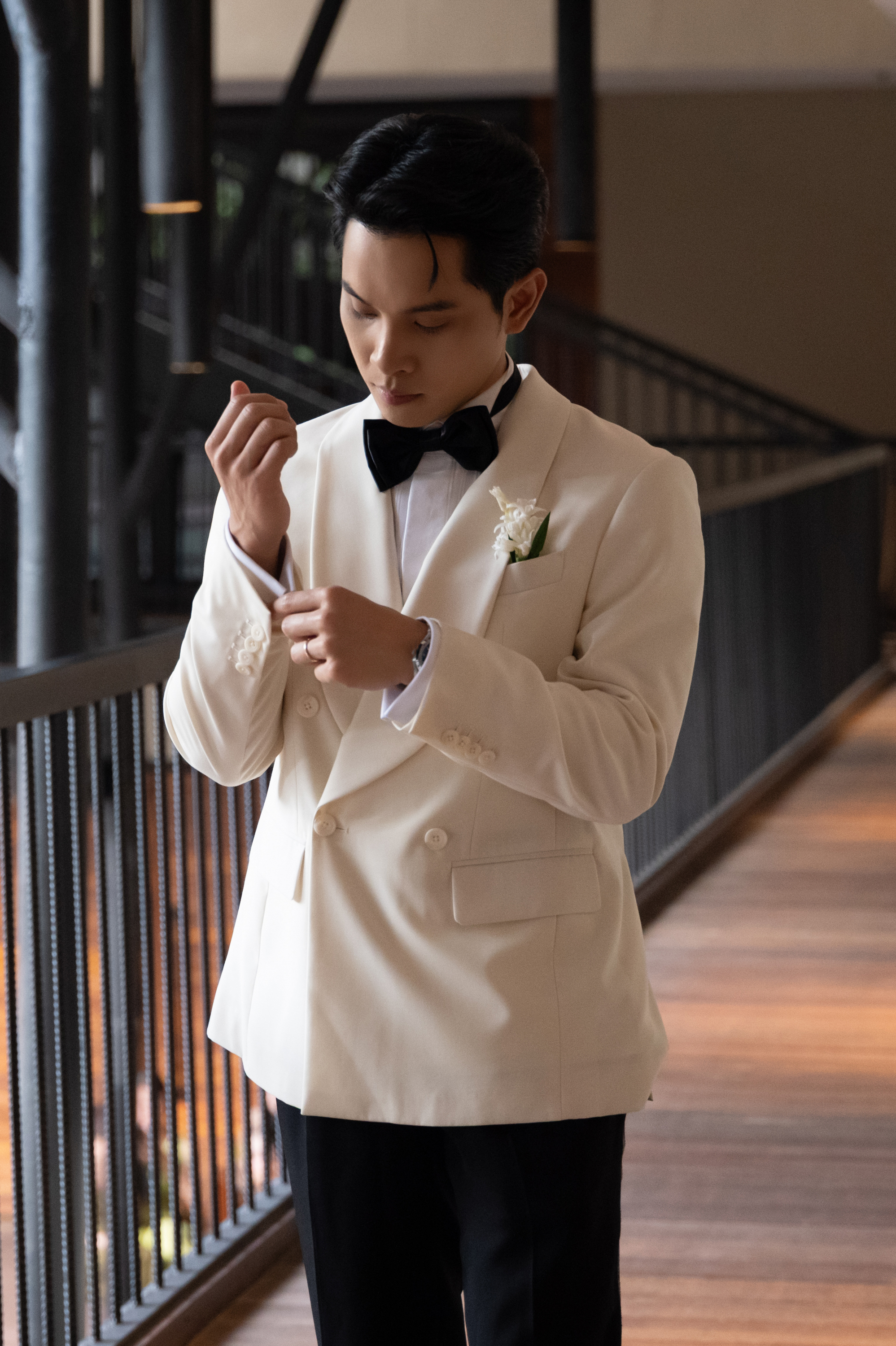 Đám cưới Á hậu Quỳnh Châu: Cô dâu lộ bụng lùm lùm, tiết lộ 