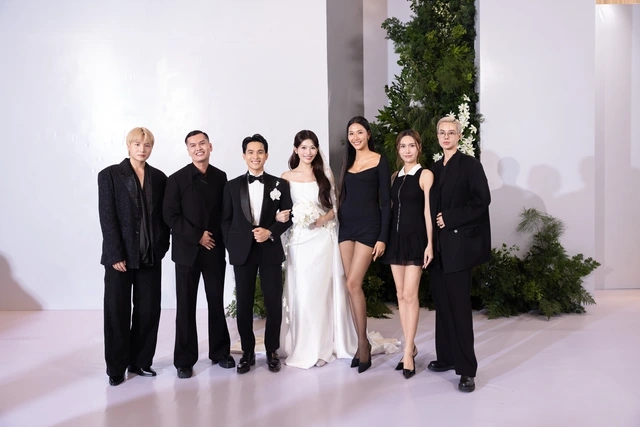 Cát-xê của Hoà Minzy tại đám cưới Á hậu Quỳnh Châu: 4 phong bì và 20 đêm ở phòng khách sạn đẹp nhất!- Ảnh 2.