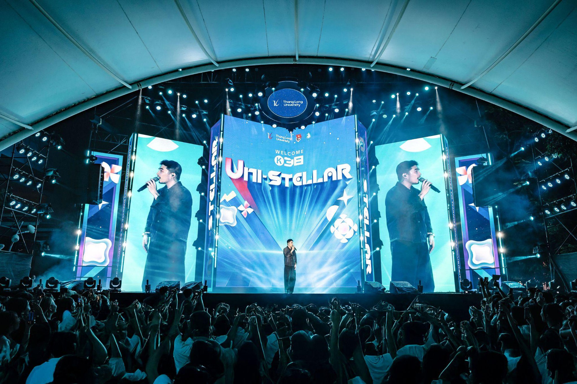 “Combo đặc quyền” của tân sinh viên Trường Đại học Thăng Long: “Quẩy” nhạc hội, nhận quà xinh, trải nghiệm loạt cuộc thi hấp dẫn- Ảnh 3. “Combo đặc quyền” của tân sinh viên Trường Đại học Thăng Long: “Quẩy” nhạc hội, nhận quà xinh, trải nghiệm loạt cuộc thi hấp dẫn- Ảnh 3.