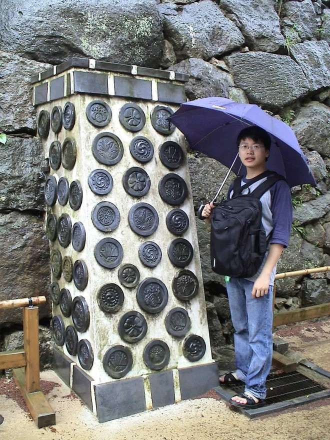 Toàn bộ sự nghiệp và khối tài sản khổng lồ của Shark Nguyễn Hòa Bình trước khi bị bắt- Ảnh 1.