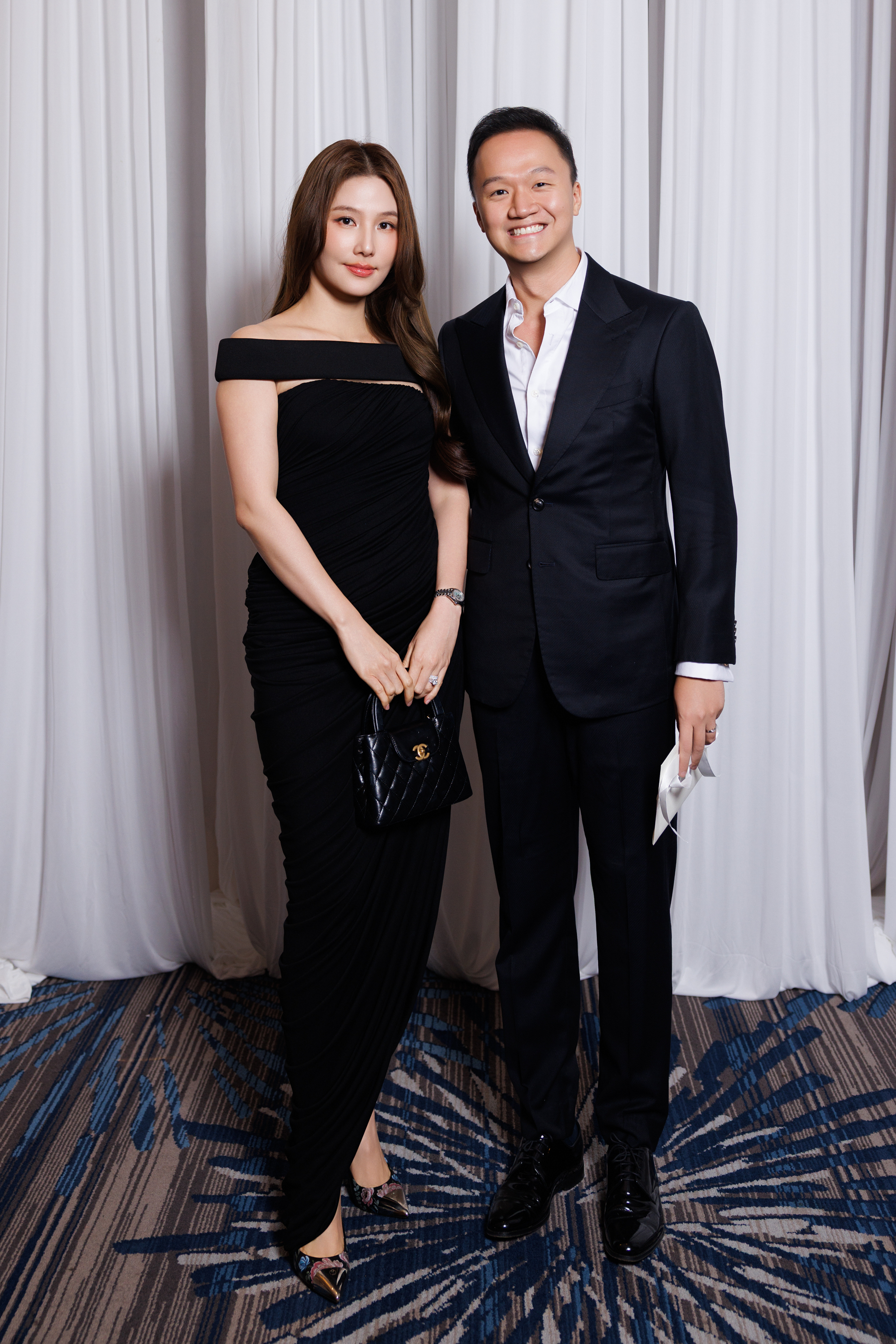 Nửa showbiz đến chúc phúc Chế Nguyễn Quỳnh Châu: Hoà Minzy nổi bần bật trong váy xuyên thấu, Ngô Kiến Huy - Khổng Tú Quỳnh đụng mặt- Ảnh 7.